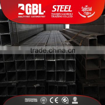 Welded black square steel pipes used for construction material