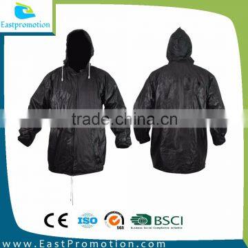 190T LATEST PA COATED FOLDABLE FASHIONABLE RAINCOAT WINDBREAKER WITH STRING