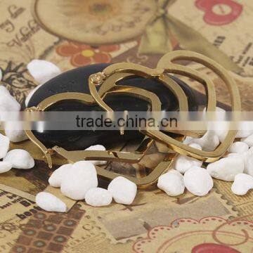 18 k Gold Plated Magnetic Stainless Steel Heart Shaped Huggie Earrings for Bride photo-3