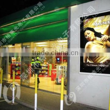 Vertical Outdoor Floor Standing Advertising LED Display