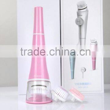 Rechargeable Rotating Electric Facial Cleaning Brush photo-3