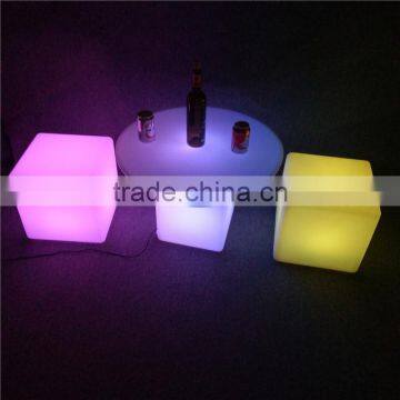 New Model Furniture Living Room Event Bar Furniture LED Glowing Table and Cube Chair photo-2