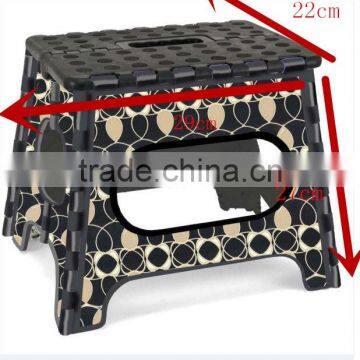 Beautiful Painting Living Room Folding Chair With Handle photo-3