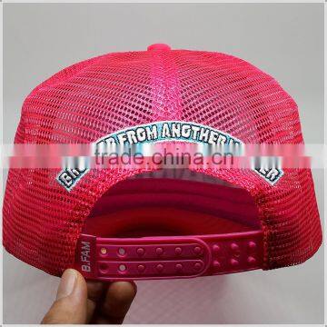 Fashion Cheap Custom 5 Panel Mesh Shine Trucker Caps With Shine Embroidery Logo photo-5