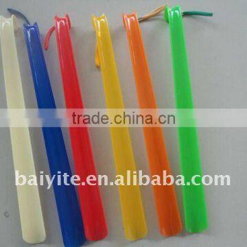 Hot quality Plastic Hotel 45cm shoe horn