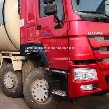 Sinotruk/ HOWO/ Cement Truks /in Stock Truk 45 m3 for Sale photo-5