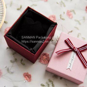 Luxury jewelry paper gift box logo with lid and inner