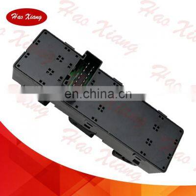 Best Quality Window Lifter Switch OEM 93570-3S001