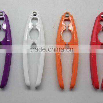 DURABLE COLORFUL PLASTIC PS NUT CRACKER FOR SUPERMARKET photo-2