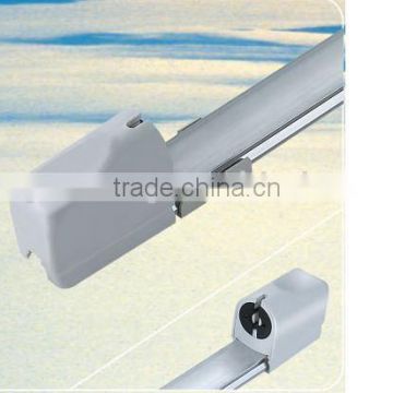 Aluminum alloy lamp fixture with white lamp holder