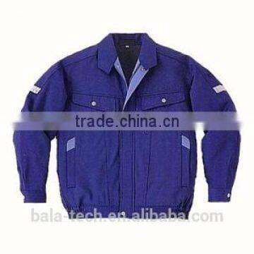 CE/ROHS Waterproof Heated Clothing 7.4V Heated Jacket With Rechargeable Battery photo-4