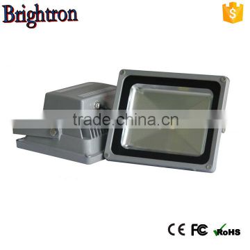 Shenzhen 30w led solar dusk to dawn led flood light with mounting