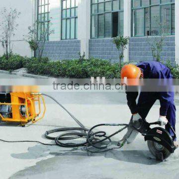 hydraulic compact circular saw