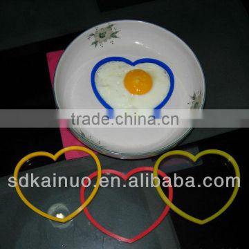 Food garde heart shape silicone rubber egg ring