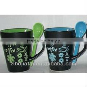 V Shape Inner Glazed Ceramic Spoon Mug with Decals