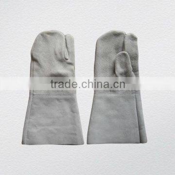 Three fingers cow split leather welding glove