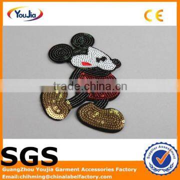 China Factory fashion custom embroidered cantoon animal patch