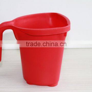 2016 Plastic Handy Paint Cup
