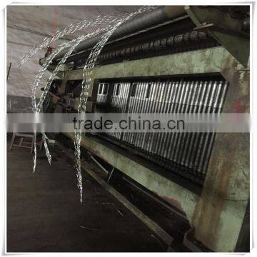 2017 Qiangyu Hot Sale Gabion Mesh 2*1*1m Hexgonal Galvanized Gabion Wire Mesh Box photo-4