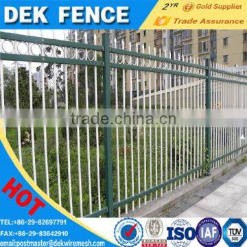 Galvanized flat panel fence courtyard gates