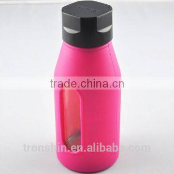 Classic wine red color silicon protective cover for glass bottle