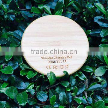 Creative Bamboo Wood Wireless Charger Pad for Apple & Android Universal Wireless Universal Mobile Phone Charger Adapter photo-3