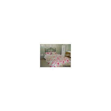 quilt/bed spreads/comforter sets