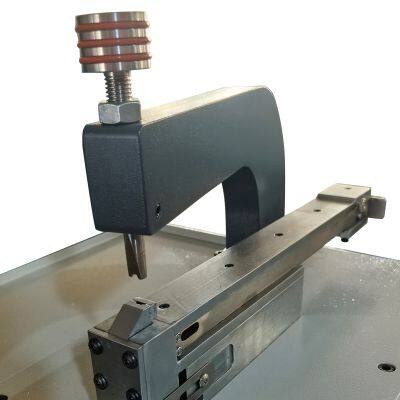 SC-629 Birkenstock Shoe Buckle Ring Nailing Machine photo-5