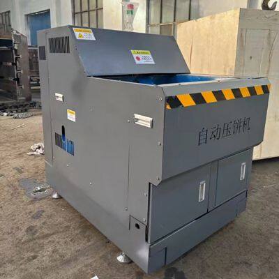 Compactador automático de briquetas de aluminio de chatarra metálica. Máquina de briquetado de virutas de chatarra de aluminio photo-5