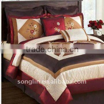 7Pcs Taffeta Patchwork Comforter Set