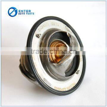 ISDE 5256423 Truck Engine Thermostat Supplier photo-3