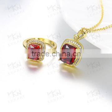 2015 Fashionable Jewelry 18K Gold Plating Jewelry Set