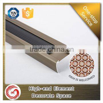 2016 Hottest wood grain bullnose non-slip aluminium carborundum stair nosing for stair