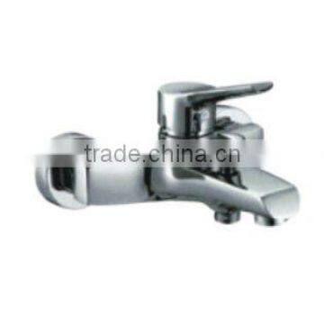 bathroom bathtub brass faucet