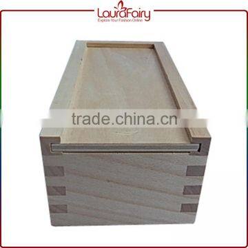 Laura Fairy Wholesale Italian Branded Personalized Promotional Wooden Sunglasses Case