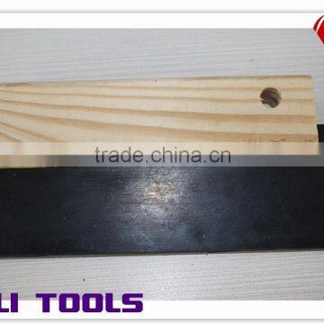 Rubber blade scraper with wooden handle / Environmental protection material tools