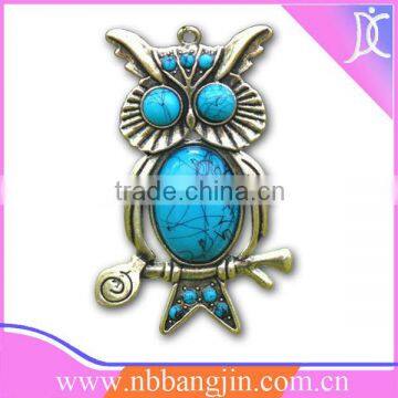 Owl fashion pendant jewelry with turquoise stone