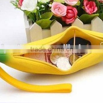 New design Silicone coin wallet/banana shape coin wallet