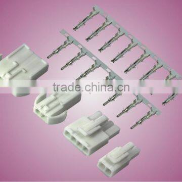 4.50 MM Pitch wire to wire electric connectors with buckle