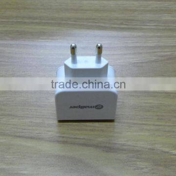 2016 hot selling new arrivals universal travel adapter with usb, travel USB charger, mobile phone battery travel charger