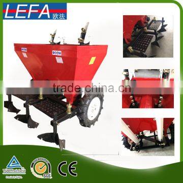 Agricultural Potato planting Tractor 2 row Potato Seeder Machine