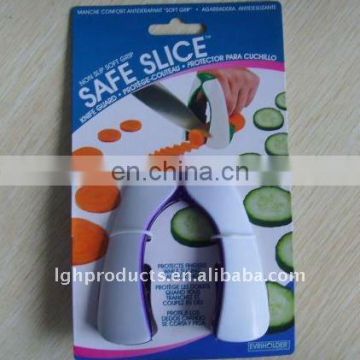 Fingers Safe slice