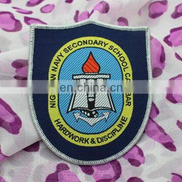 embroidery badge logo/clothing woven badge