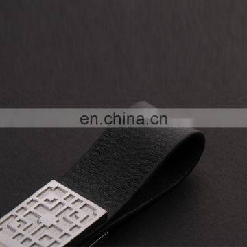 High Quality Promotional Zinc Alloy Laser Logo Black Leather Metal Car Keychain photo-4