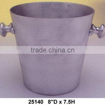 Metal Ice Bucket With Handle