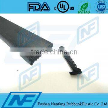 Oil resistance extruded neoprene rubber seal