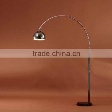 Hot Sale Metal Retro Floor Lamp photo-2