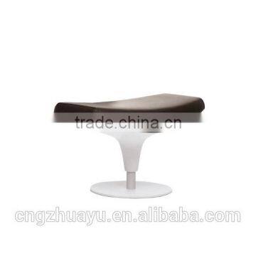 Cassina 277 Auckland Footrest, 277 Auckland Ottoman