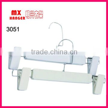 white pant hanger in plastic, pant hangers,plastic pant hangers