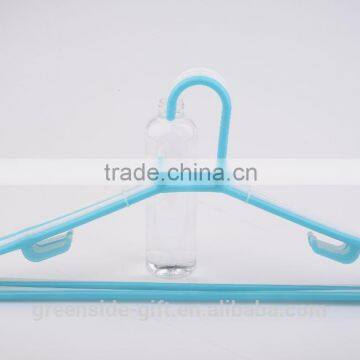 5pcs plastic Hanger